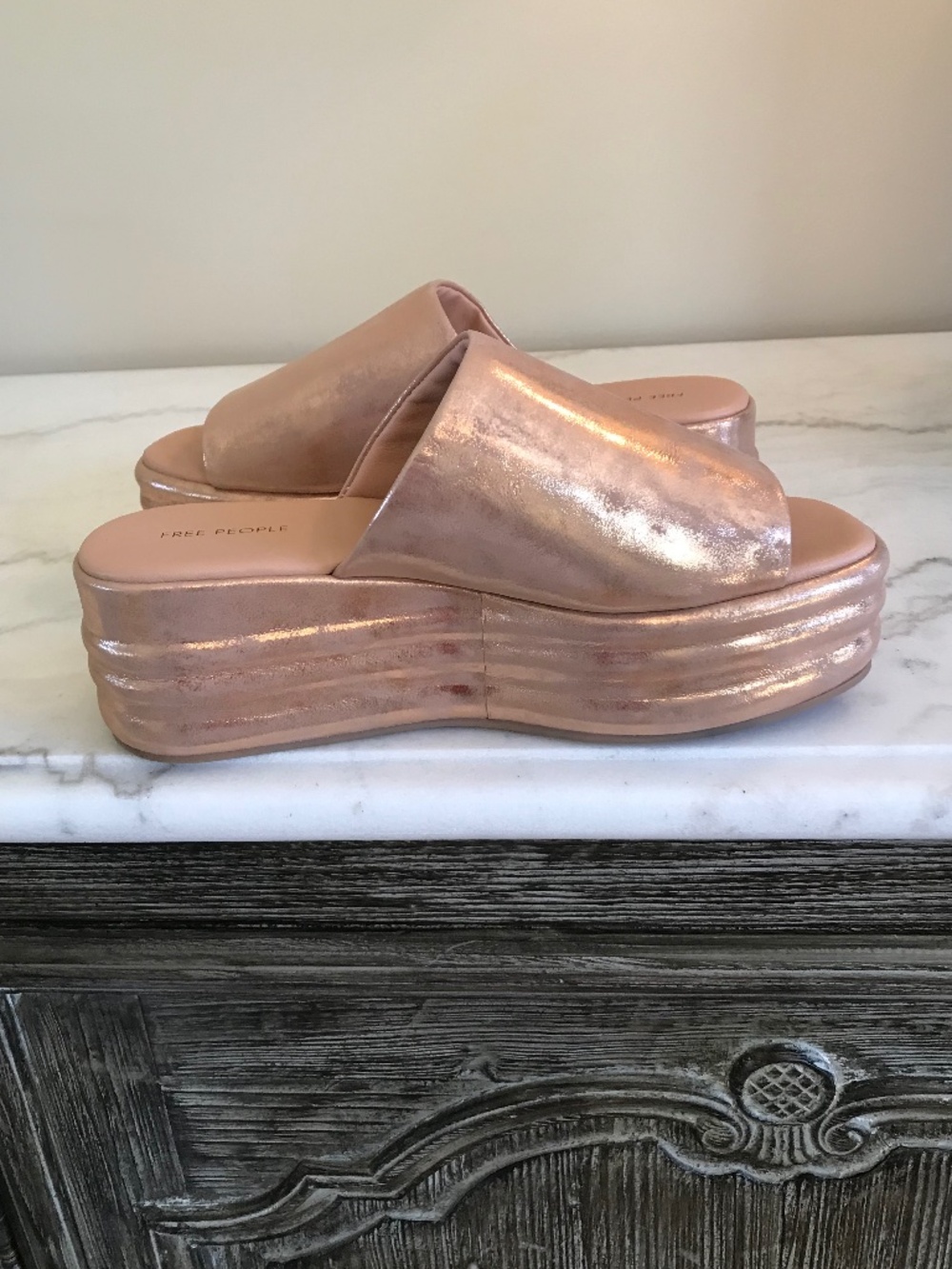 🆕 RETRO ROSE GOLD FREE PEOPLE HARBOR FLATFORM - Picture 12 of 15
